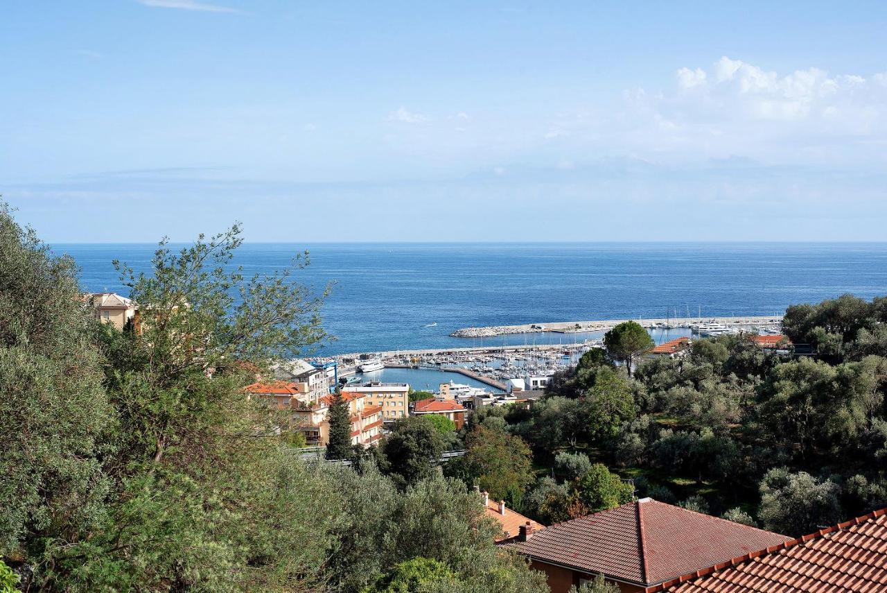 Apartamento Esclusiva Terrazza Vista Porto Varazze Exterior foto